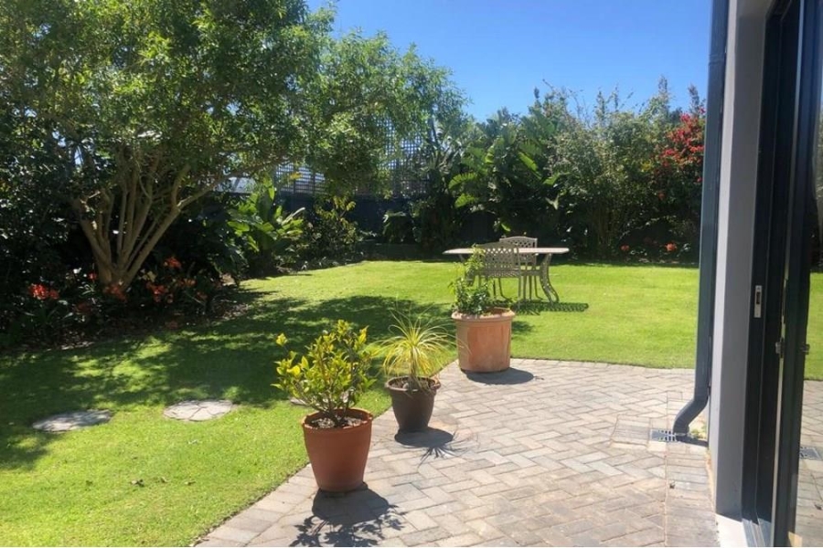 4 Bedroom Property for Sale in Heuwelkruin Western Cape